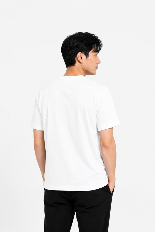 Setengah badan belakang Geav Origin Regular Tee White